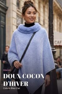 Poncho Chenille Col Fourrure — Bleu Ciel